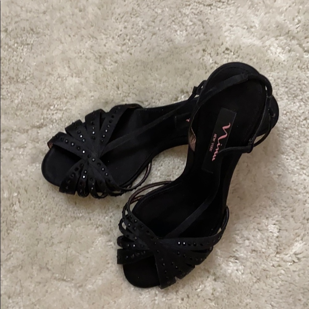 Nina Low Heel Strappy Sandal